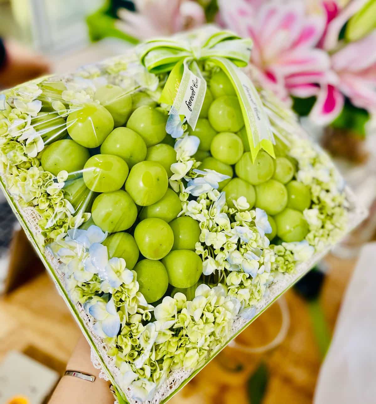 Khay Quà Trái Cây Nho Mẫu Đơn Hàn Quốc