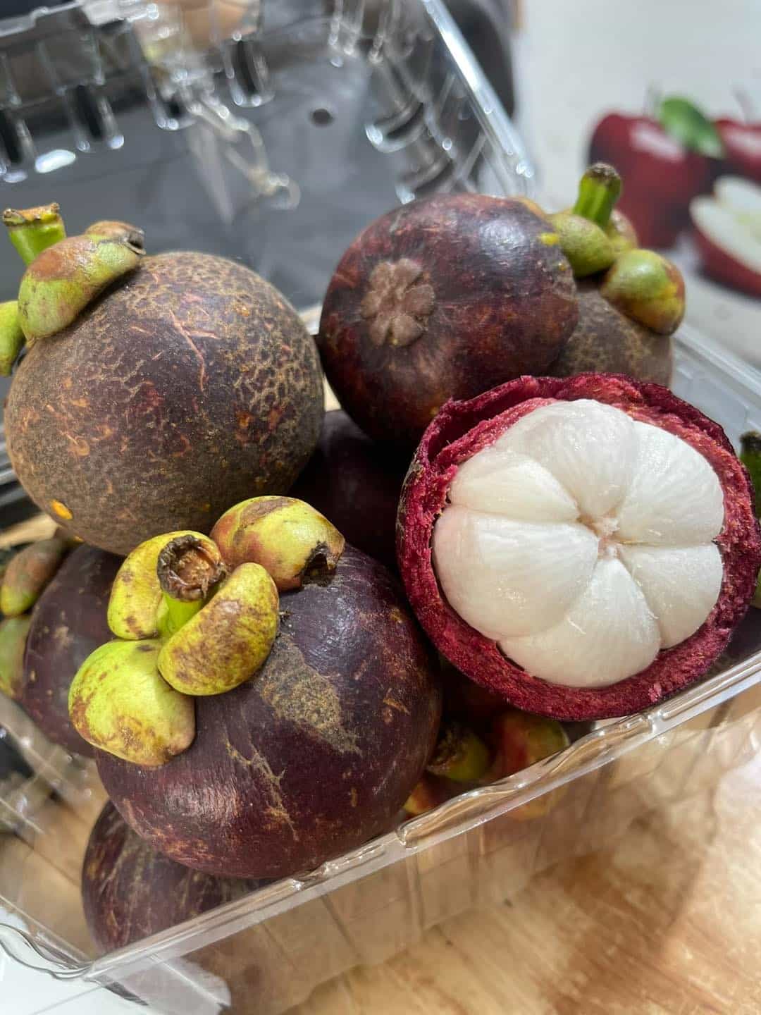 MĂNG CỤT THÁI SIÊU VIP